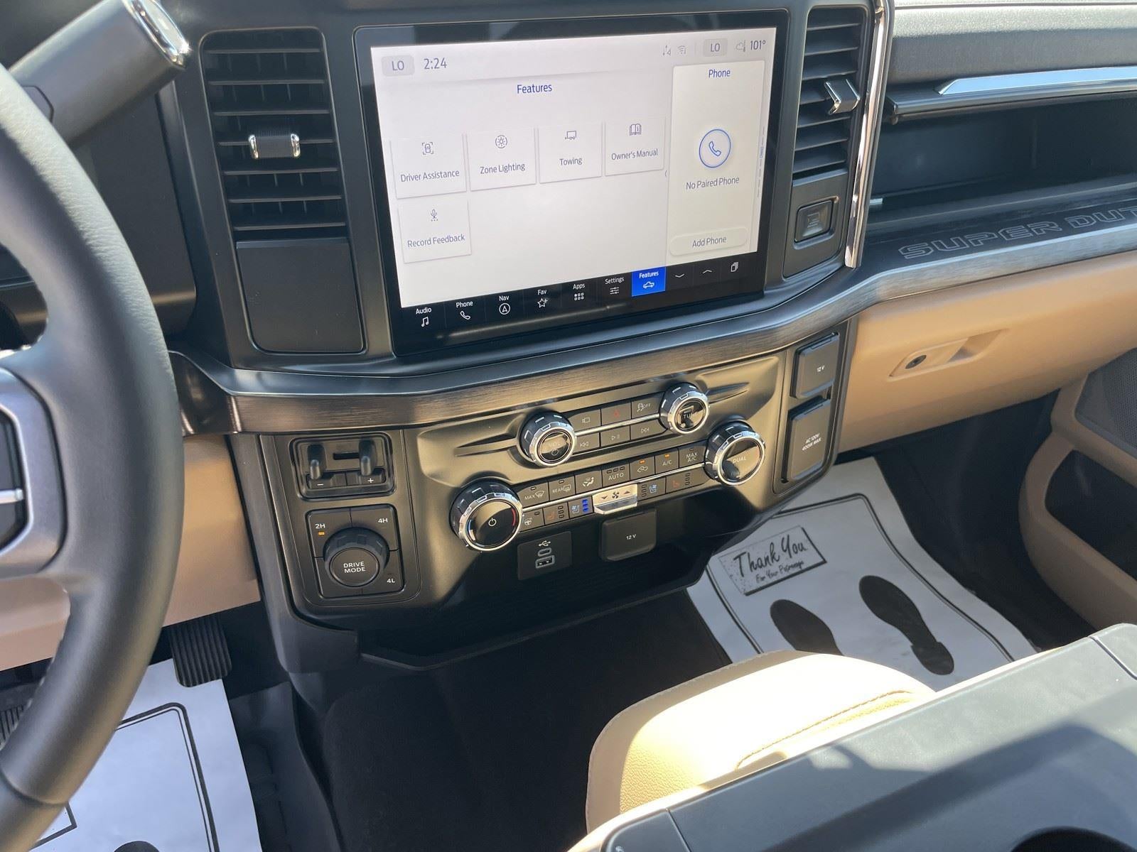 2026 Ford Super Duty F-450 DRW LARIAT