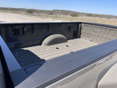 2026 Ford Super Duty F-450 DRW LARIAT