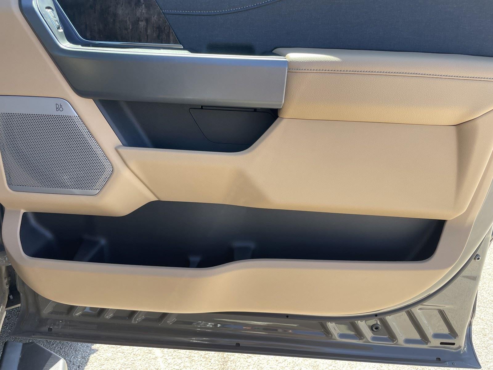 2026 Ford Super Duty F-450 DRW LARIAT