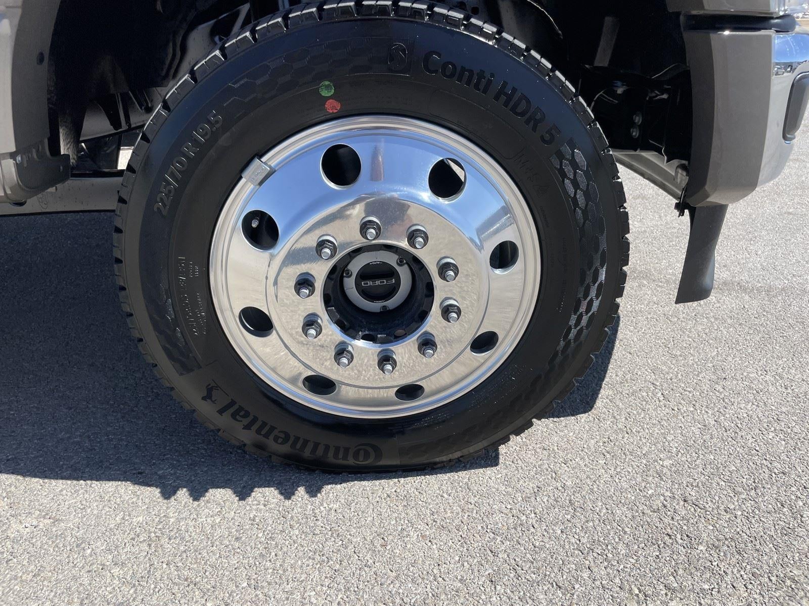 2026 Ford Super Duty F-450 DRW LARIAT