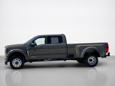 2026 Ford Super Duty F-450 DRW LARIAT