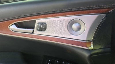 2020 Lincoln Nautilus Black Label