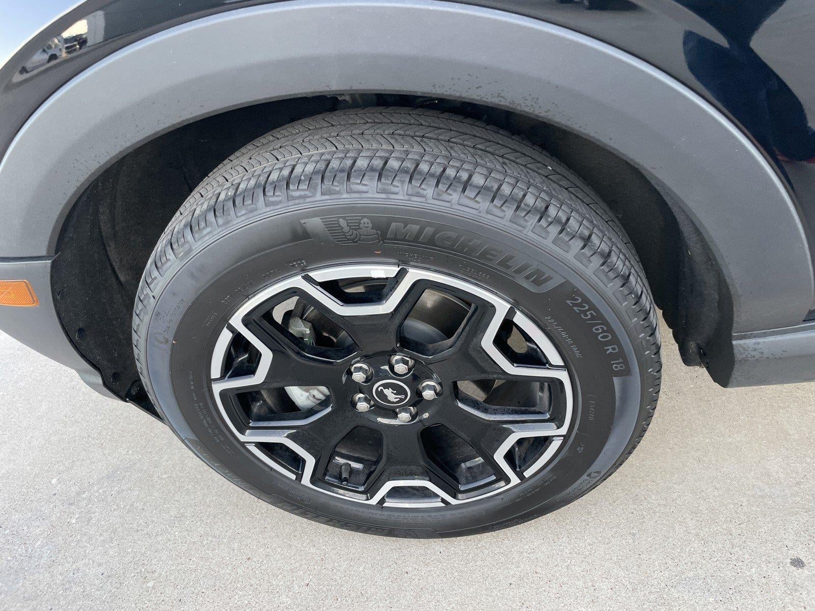 2025 Ford Bronco OUTER BANKS 4X4