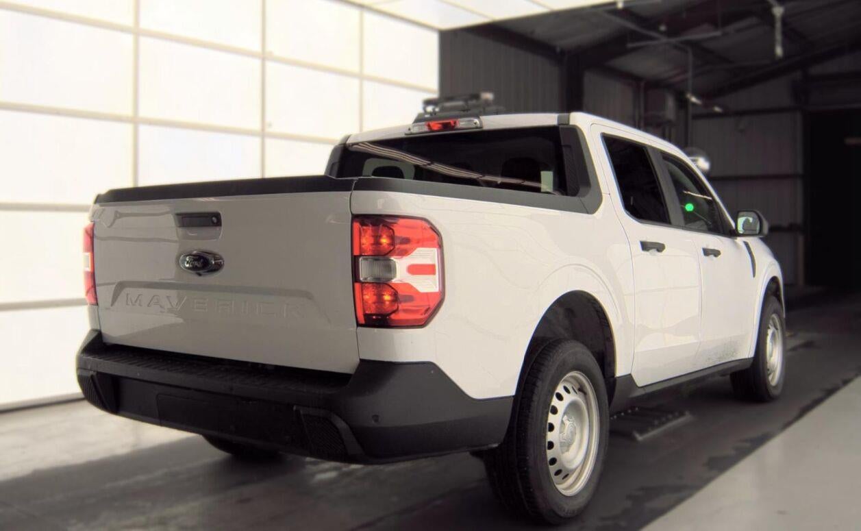 2022 Ford Maverick XL