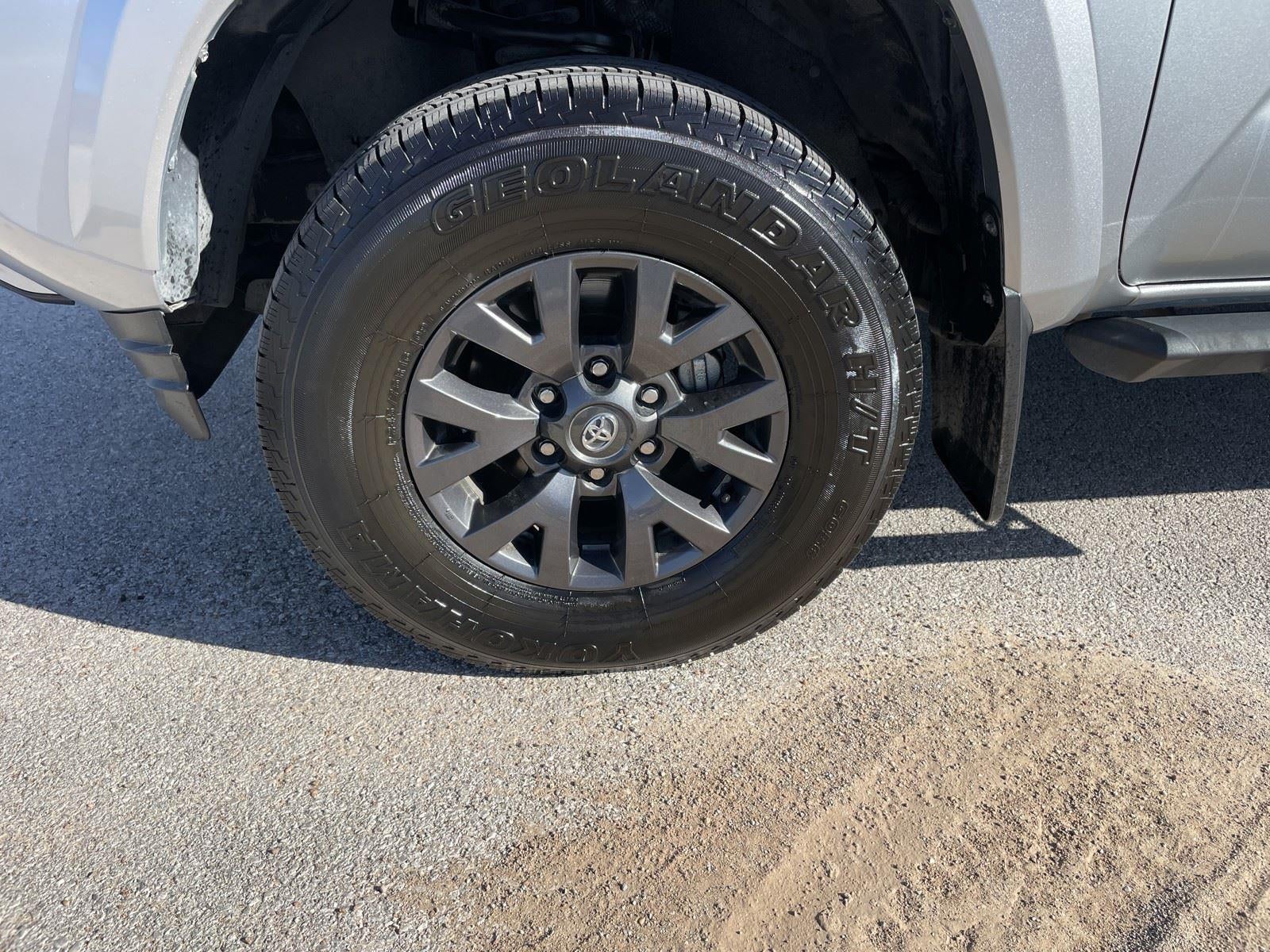 2022 Toyota Tacoma SR5