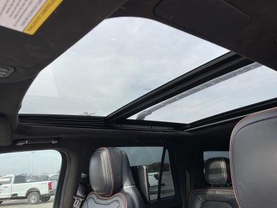 2023 Lincoln Navigator L Black Label