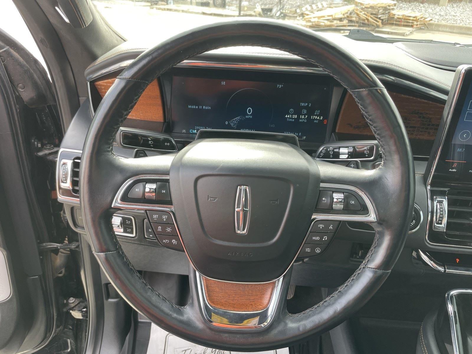 2023 Lincoln Navigator L Black Label