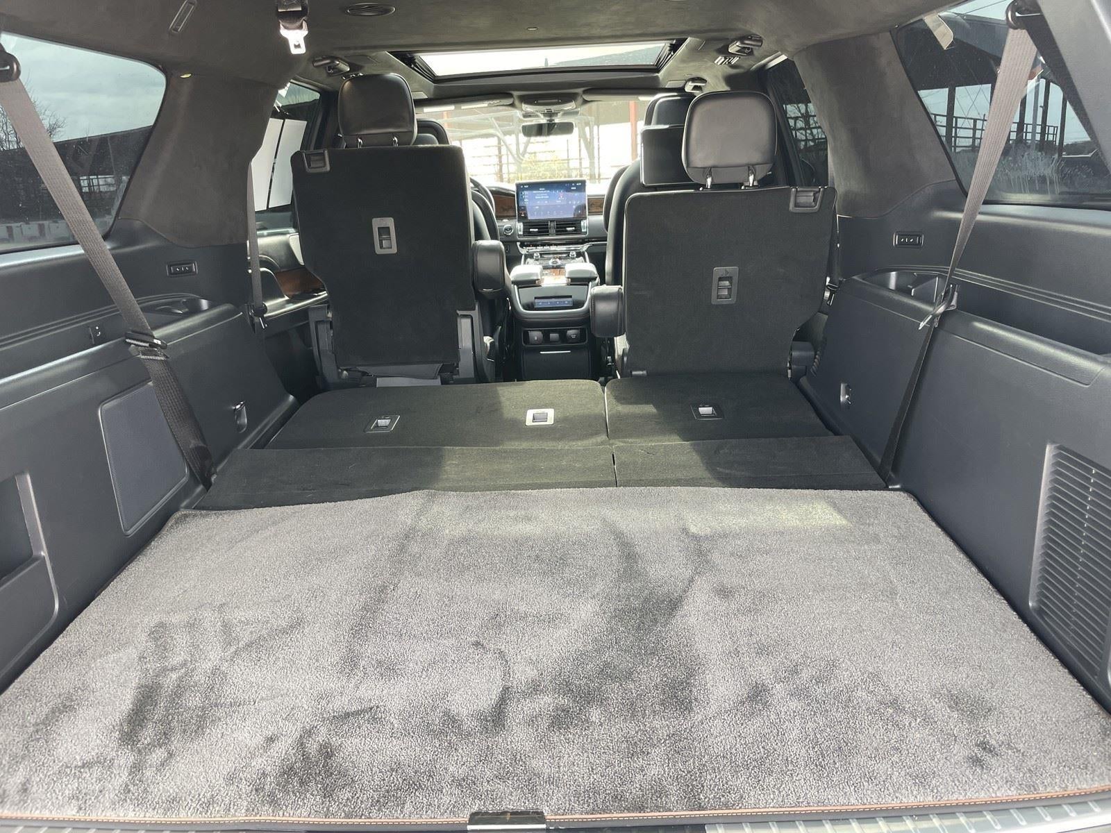 2023 Lincoln Navigator L Black Label