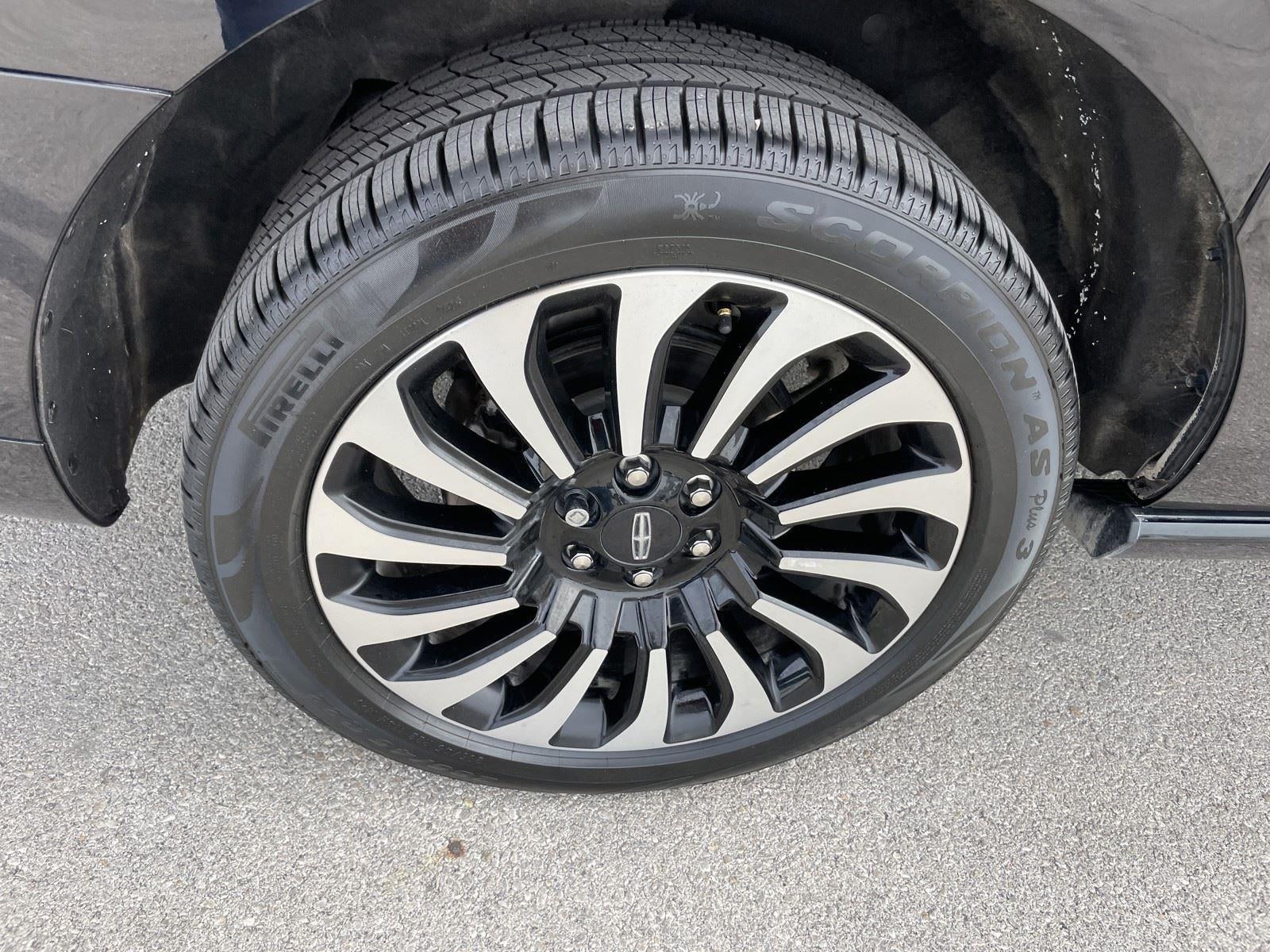 2023 Lincoln Navigator L Black Label