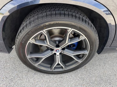 2023 BMW X5 M50i