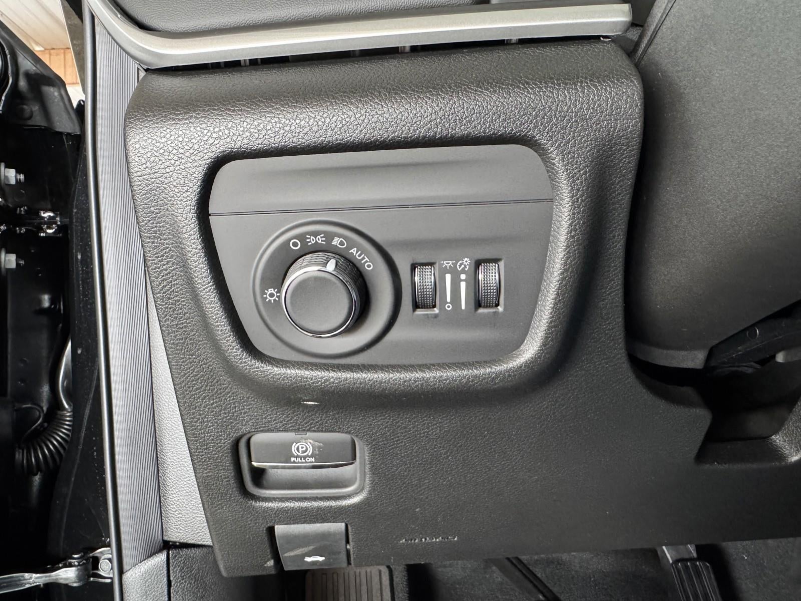 2025 Jeep Grand Cherokee GRAND CHEROKEE ALTITUDE X 4X2