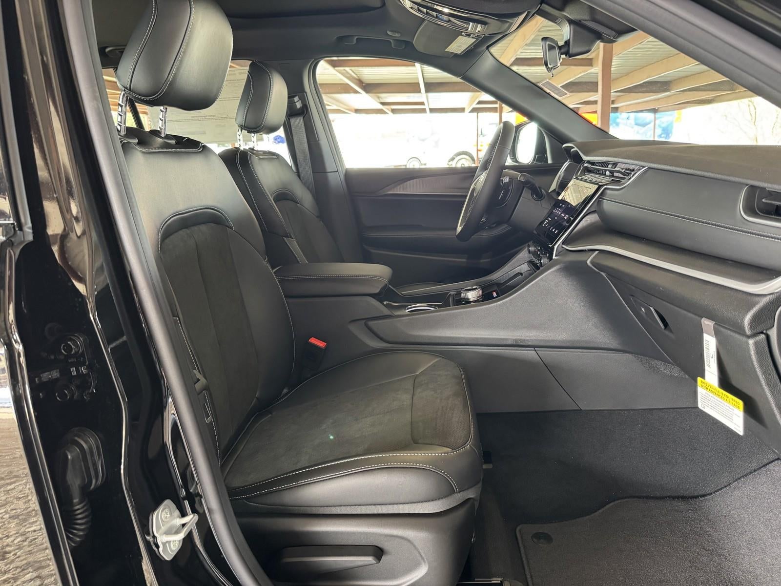 2025 Jeep Grand Cherokee GRAND CHEROKEE ALTITUDE X 4X2