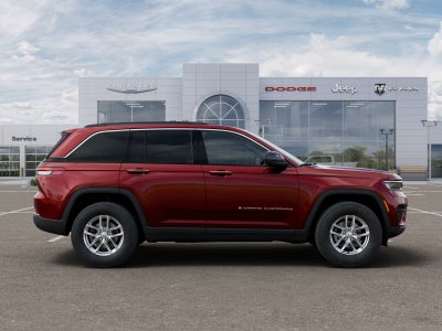 2025 Jeep Grand Cherokee GRAND CHEROKEE LAREDO 4X2
