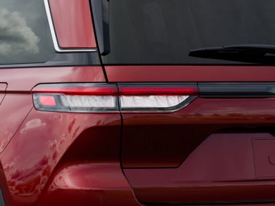 2025 Jeep Grand Cherokee GRAND CHEROKEE LAREDO 4X2