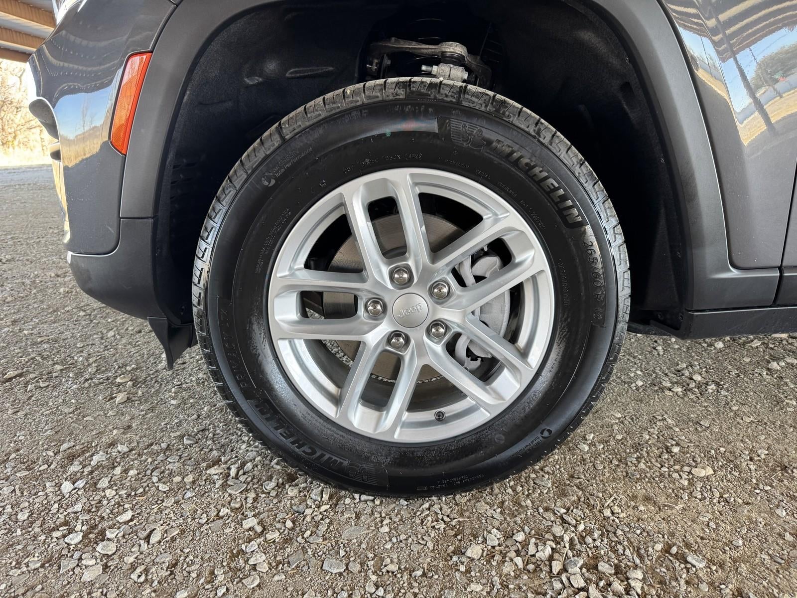 2026 Jeep Grand Cherokee GRAND CHEROKEE LAREDO X 4X2