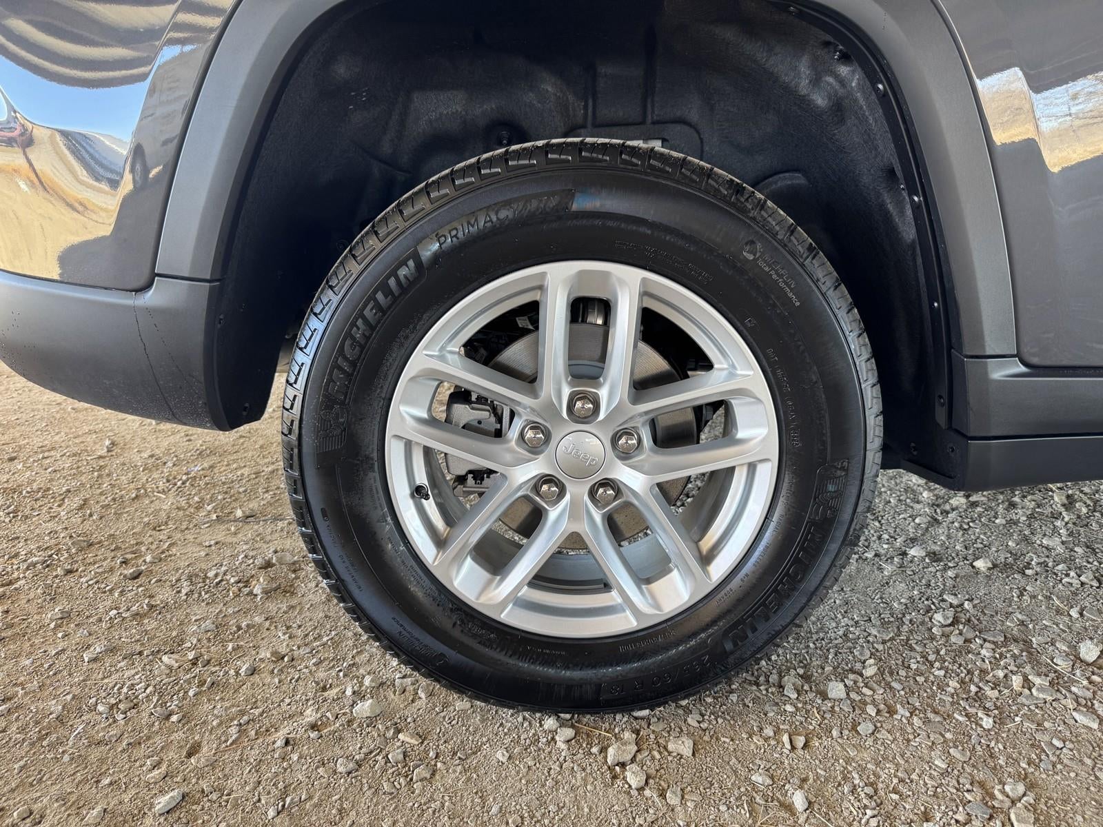 2026 Jeep Grand Cherokee GRAND CHEROKEE LAREDO X 4X2