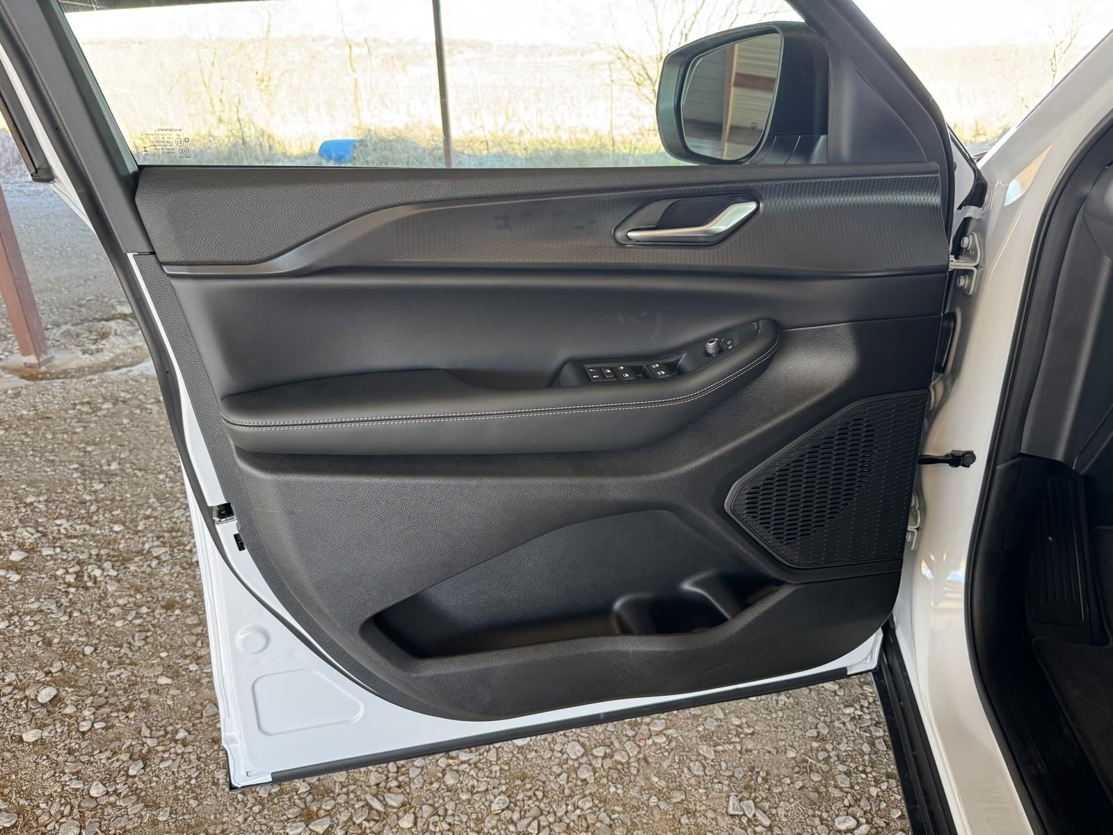 2026 Jeep Grand Cherokee GRAND CHEROKEE LAREDO X 4X2