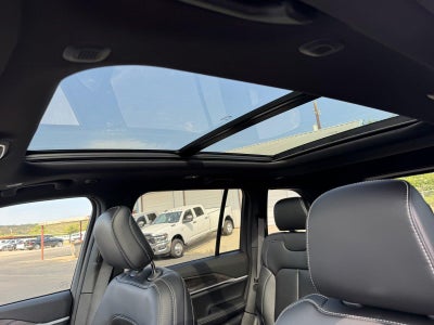 2027 Jeep Grand Cherokee GRAND CHEROKEE LIMITED 4X2