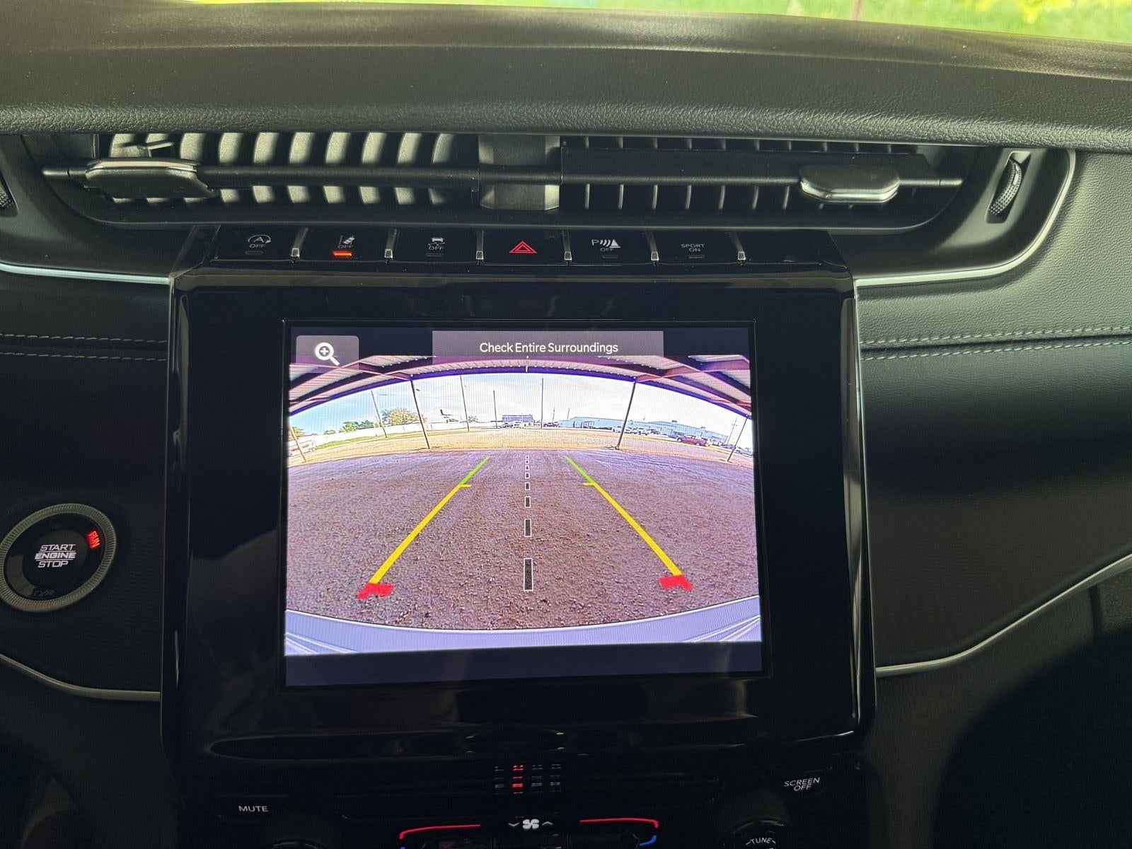 2026 Jeep Grand Cherokee GRAND CHEROKEE LAREDO 4X4