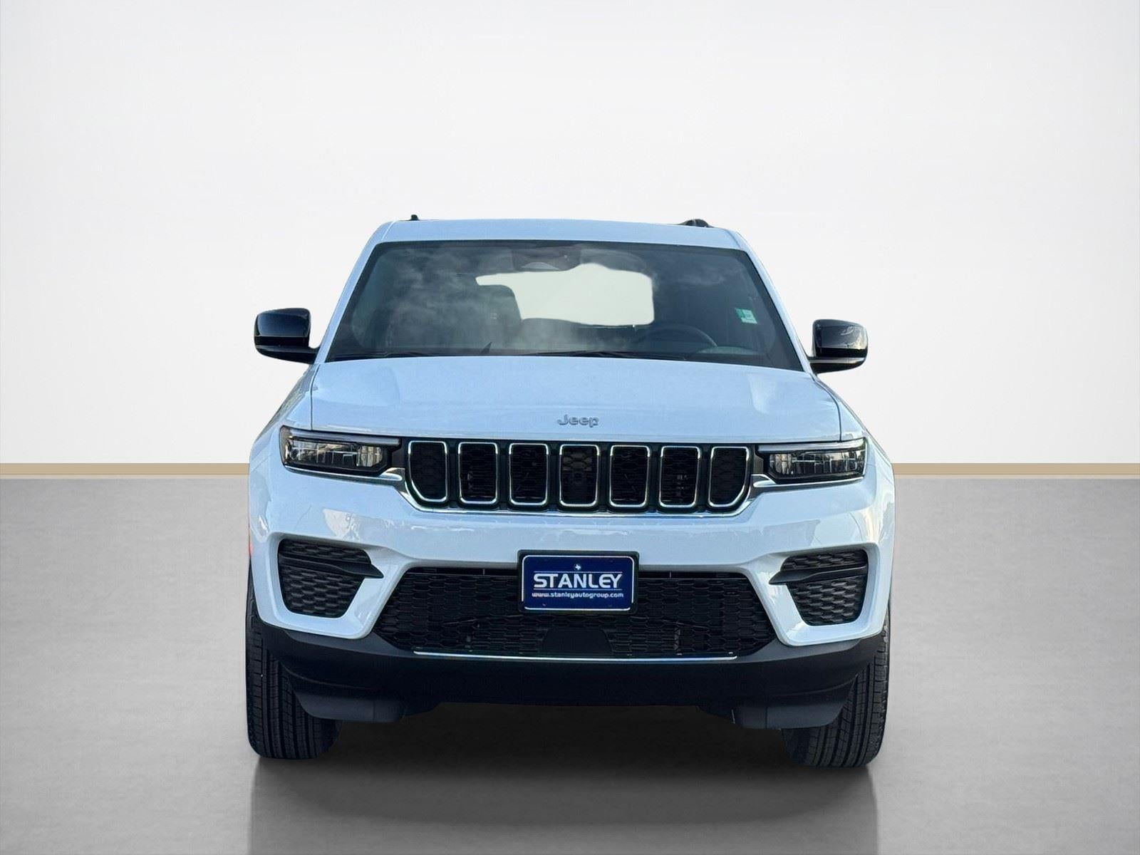 2026 Jeep Grand Cherokee GRAND CHEROKEE LAREDO 4X4