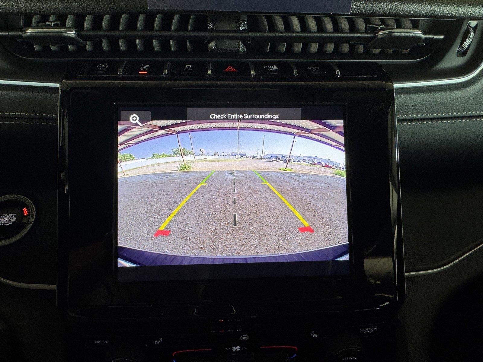 2026 Jeep Grand Cherokee GRAND CHEROKEE L LAREDO X 4X2