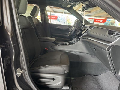 2026 Jeep Grand Cherokee GRAND CHEROKEE L LAREDO X 4X2