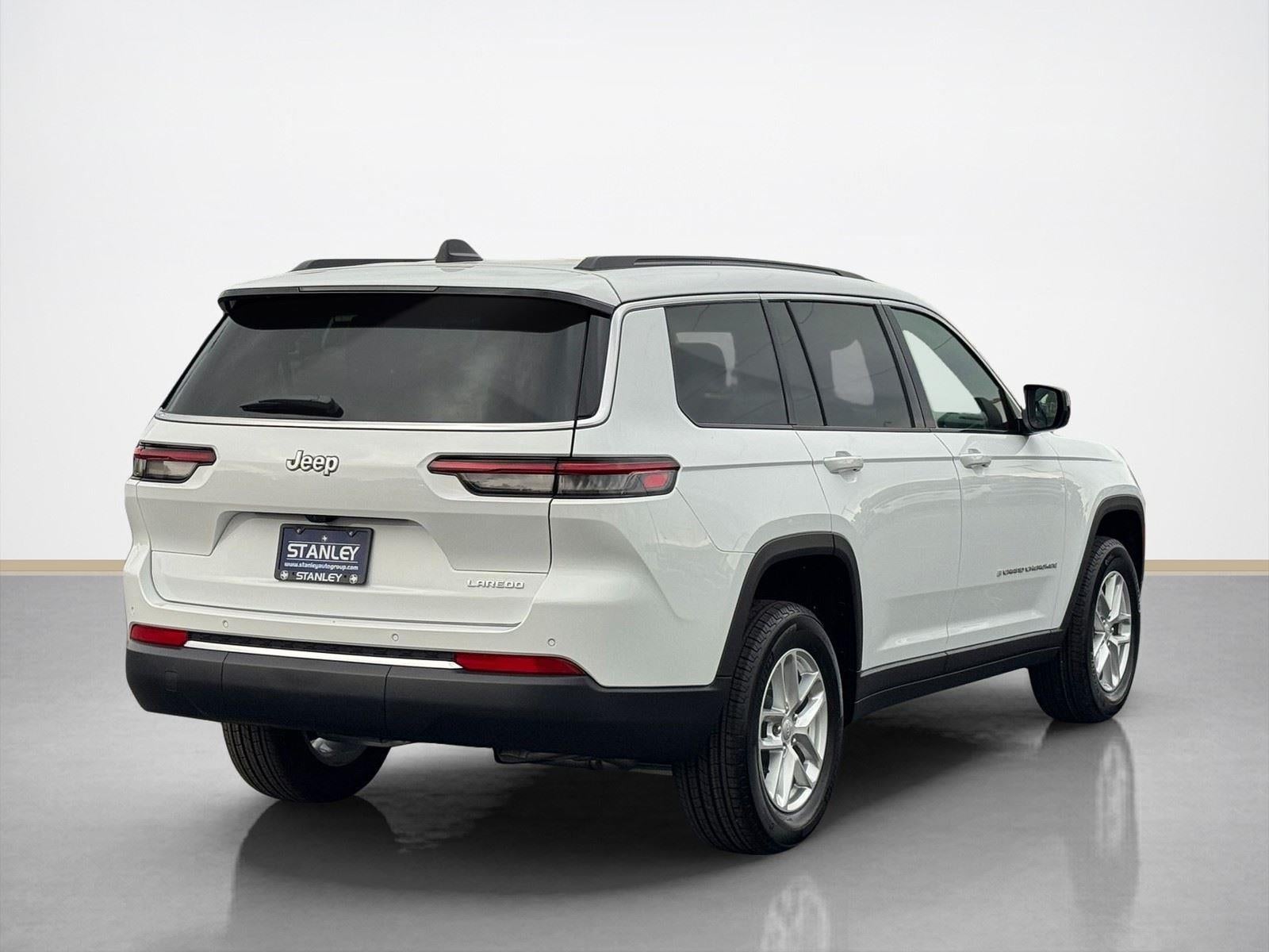 2026 Jeep Grand Cherokee GRAND CHEROKEE L LAREDO 4X2