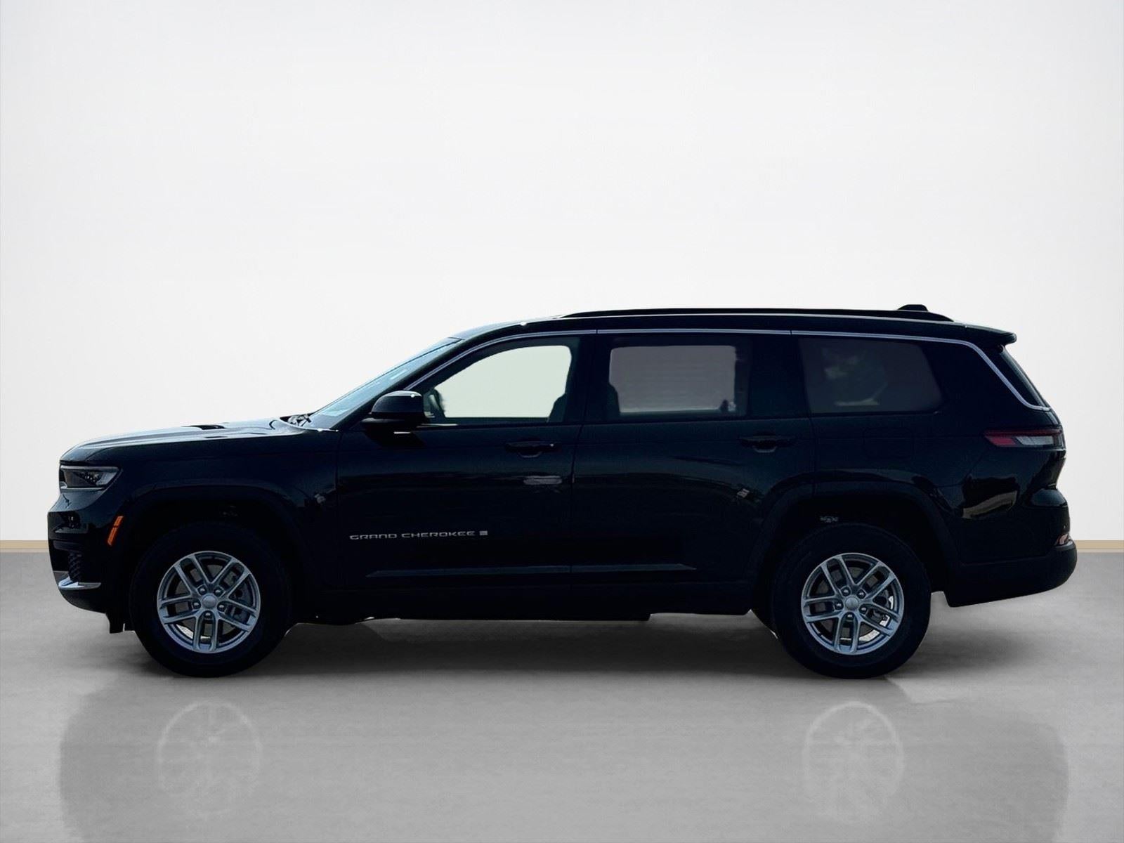 2026 Jeep Grand Cherokee GRAND CHEROKEE L LAREDO X 4X2