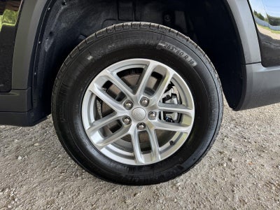 2026 Jeep Grand Cherokee GRAND CHEROKEE L LAREDO X 4X2
