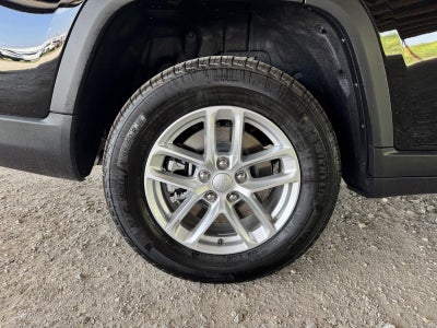 2026 Jeep Grand Cherokee GRAND CHEROKEE L LAREDO X 4X2