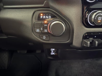 2026 RAM 1500 RAM 1500 TRADESMAN CREW CAB 4X4 5'7' BOX