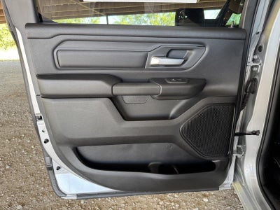 2026 RAM 1500 RAM 1500 TRADESMAN CREW CAB 4X4 5'7' BOX