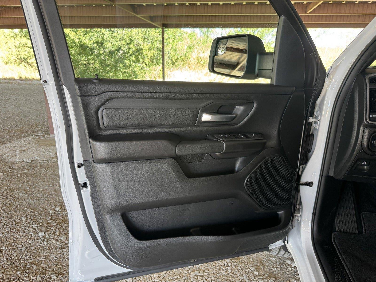 2026 RAM Ram 1500 RAM 1500 TRADESMAN CREW CAB 4X4 5'7' BOX