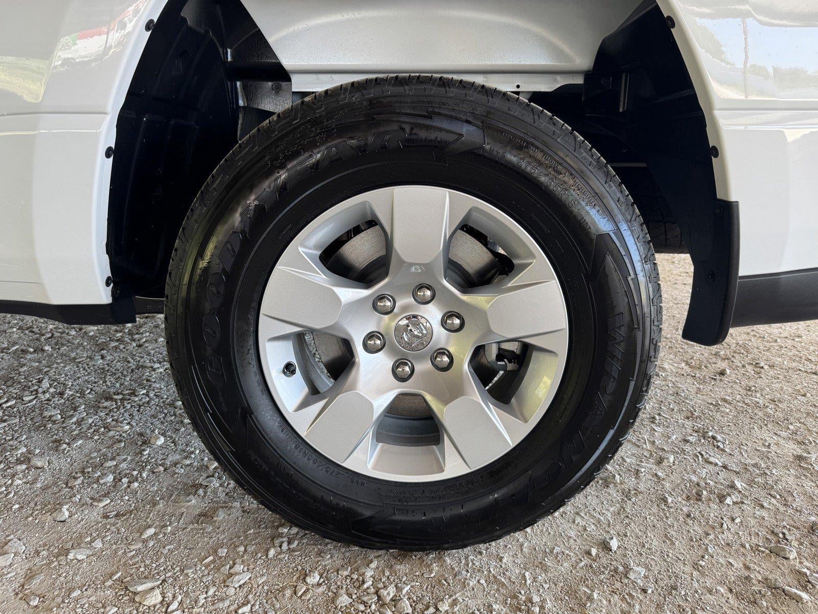 2026 RAM Ram 1500 RAM 1500 TRADESMAN CREW CAB 4X4 5'7' BOX