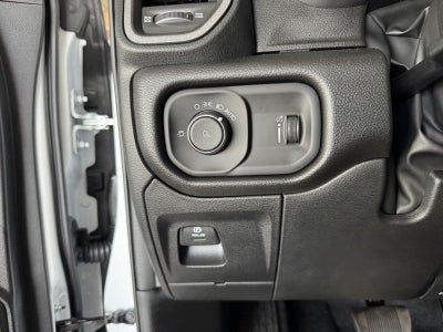 2026 RAM 1500 RAM 1500 TRADESMAN CREW CAB 4X4 5'7' BOX