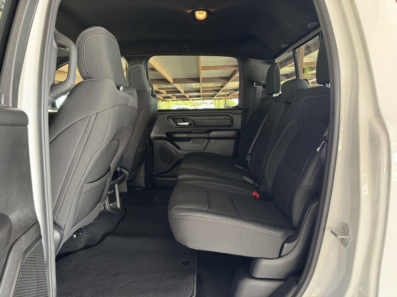 2026 RAM 1500 RAM 1500 TRADESMAN CREW CAB 4X4 5'7' BOX