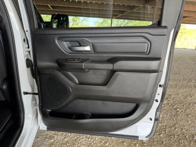 2026 RAM 1500 RAM 1500 TRADESMAN CREW CAB 4X4 5'7' BOX