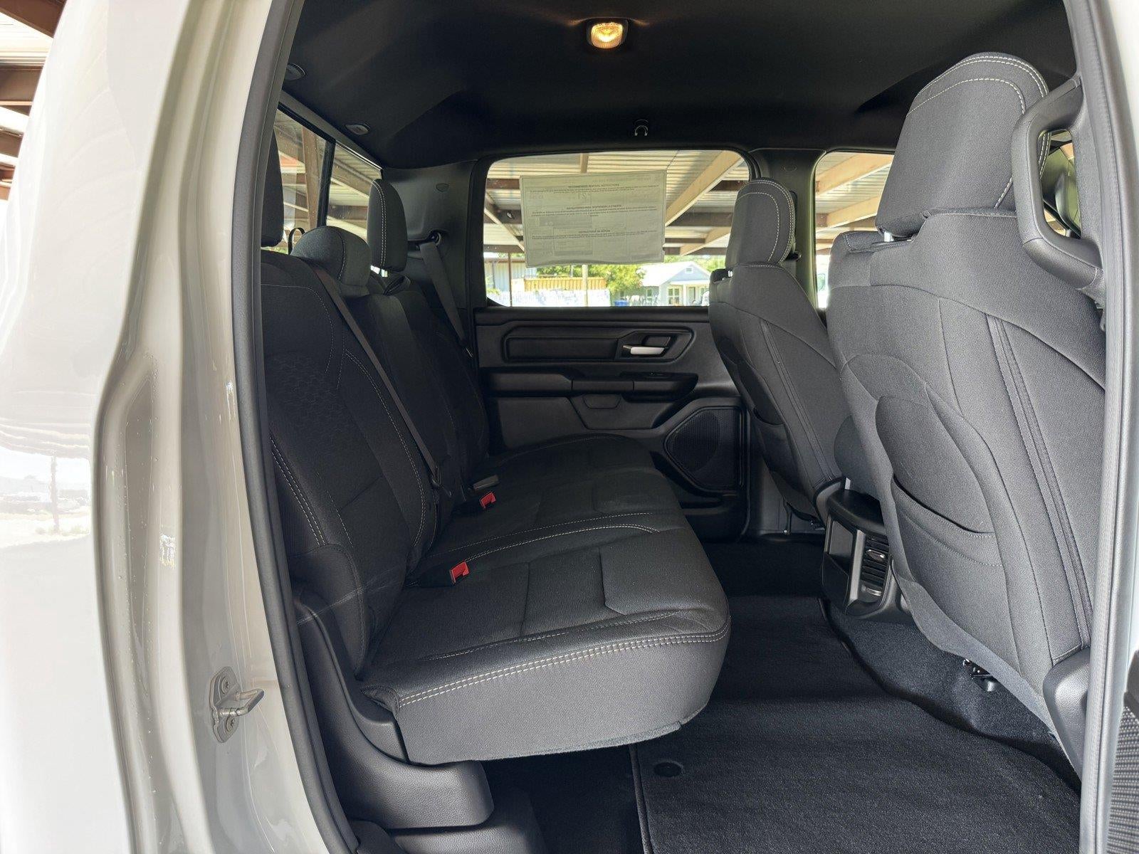 2026 RAM 1500 RAM 1500 TRADESMAN CREW CAB 4X4 5'7' BOX