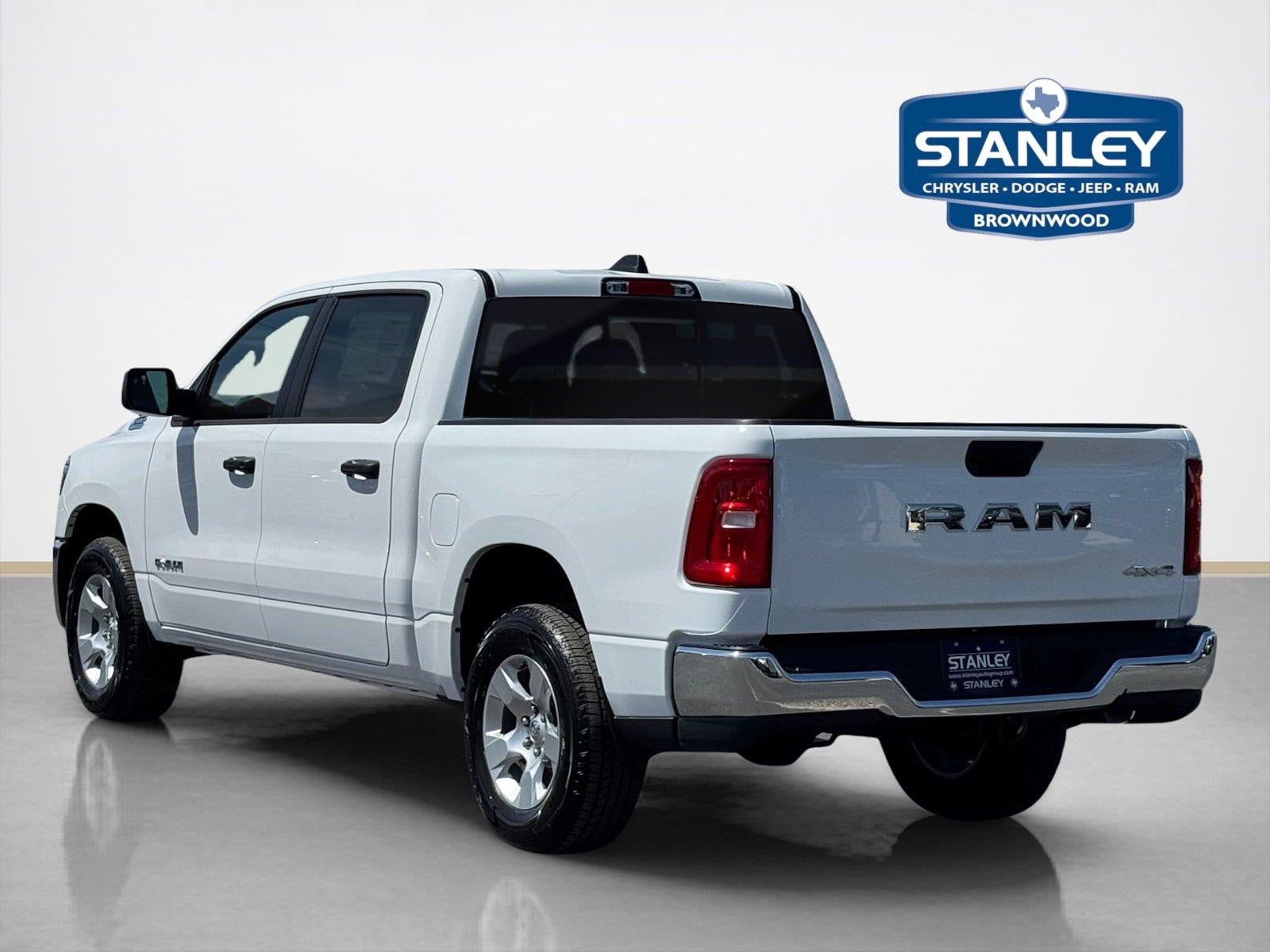 2026 RAM 1500 RAM 1500 TRADESMAN CREW CAB 4X4 5'7' BOX
