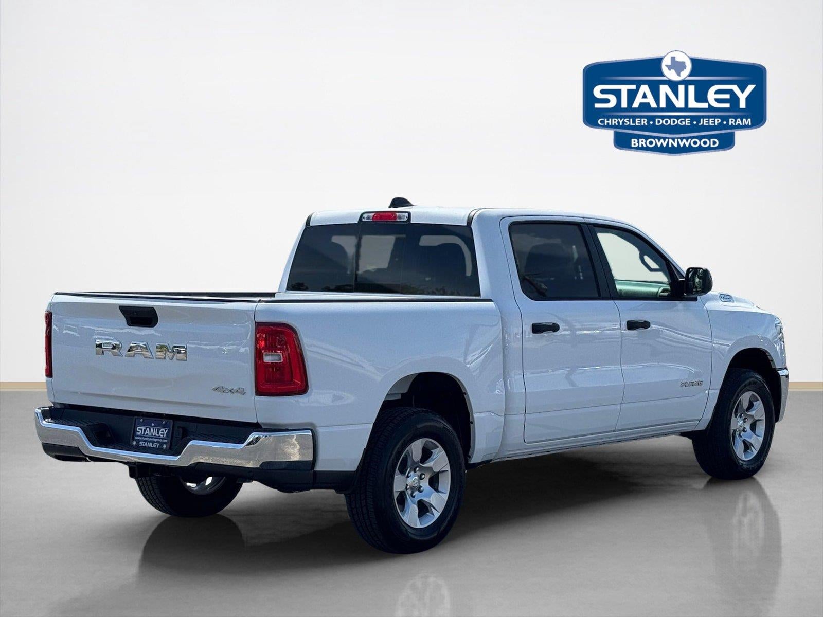 2026 RAM 1500 RAM 1500 TRADESMAN CREW CAB 4X4 5'7' BOX