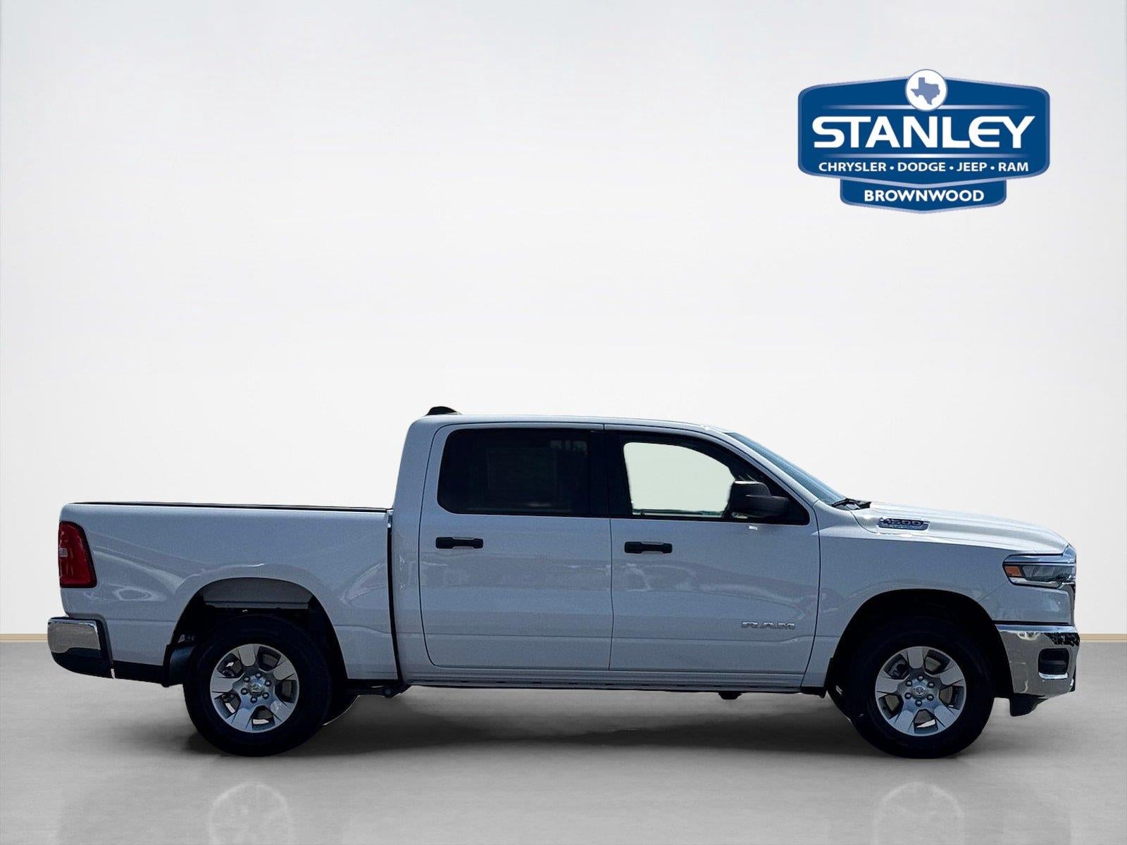 2026 RAM 1500 RAM 1500 TRADESMAN CREW CAB 4X4 5'7' BOX