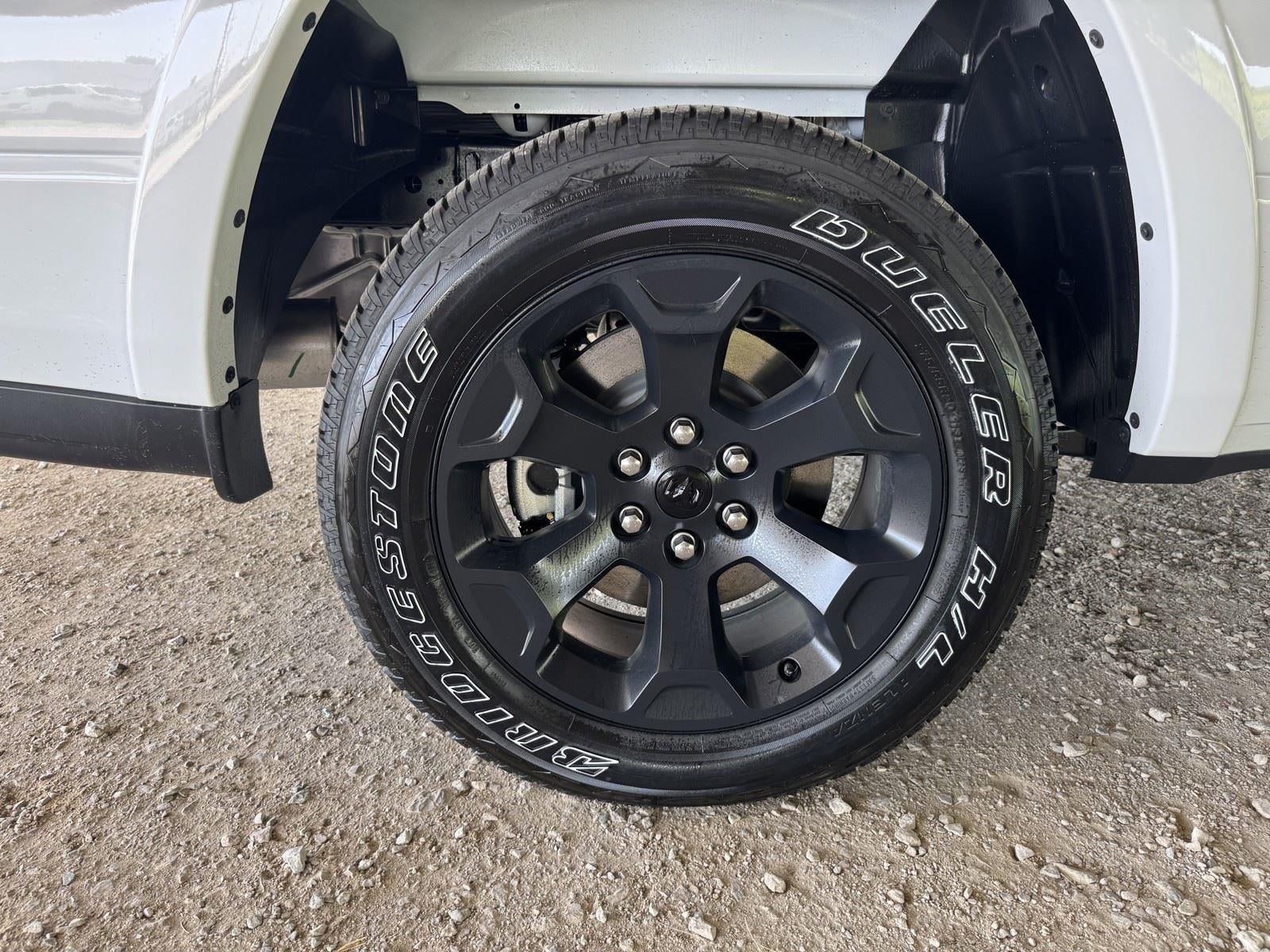 2026 RAM Ram 1500 RAM 1500 LONE STAR CREW CAB 4X4 5'7' BOX