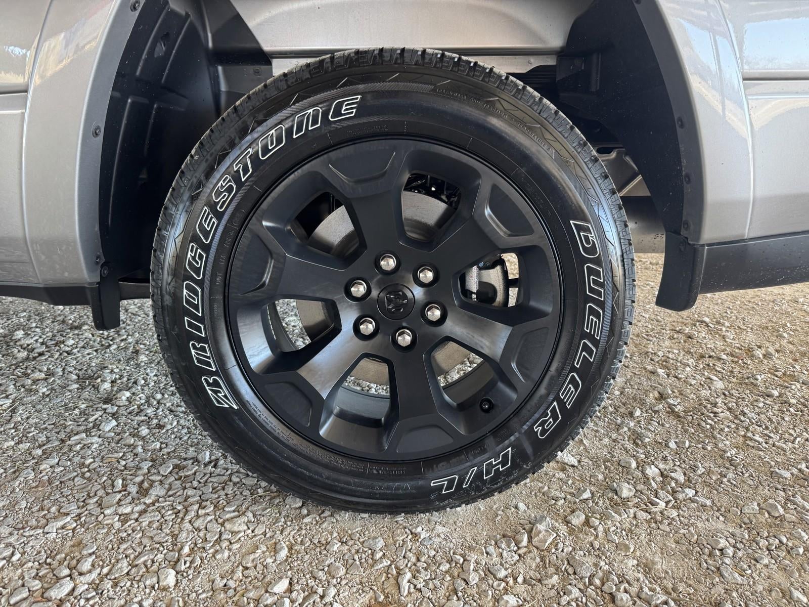 2026 RAM Ram 1500 RAM 1500 LONE STAR CREW CAB 4X4 5'7' BOX