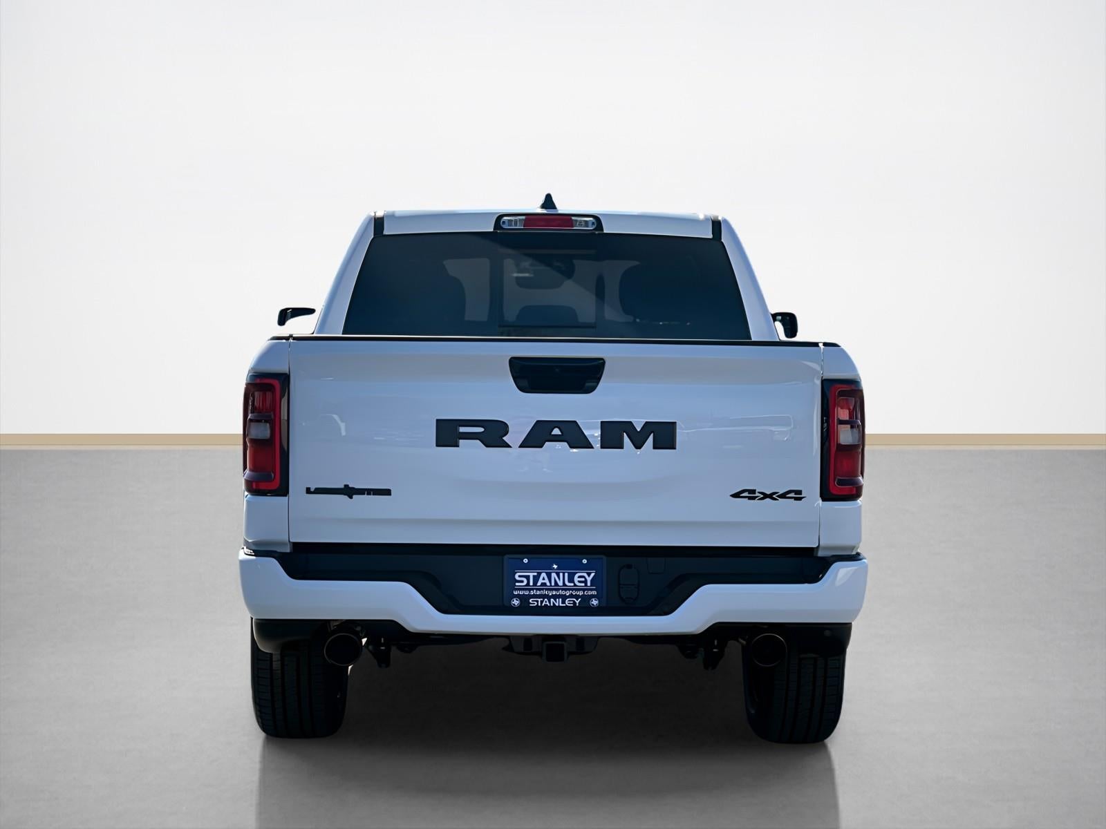 2026 RAM Ram 1500 RAM 1500 LONE STAR CREW CAB 4X4 5'7' BOX