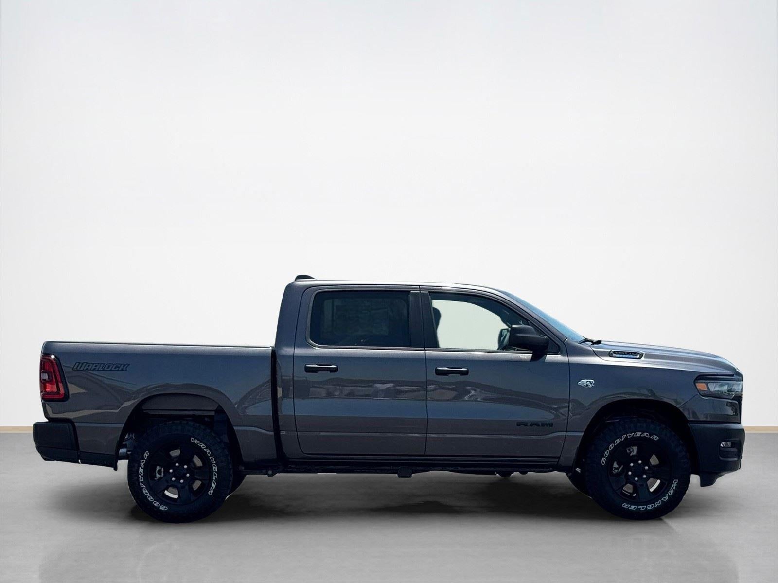2026 RAM Ram 1500 RAM 1500 WARLOCK CREW CAB 4X4 5'7' BOX