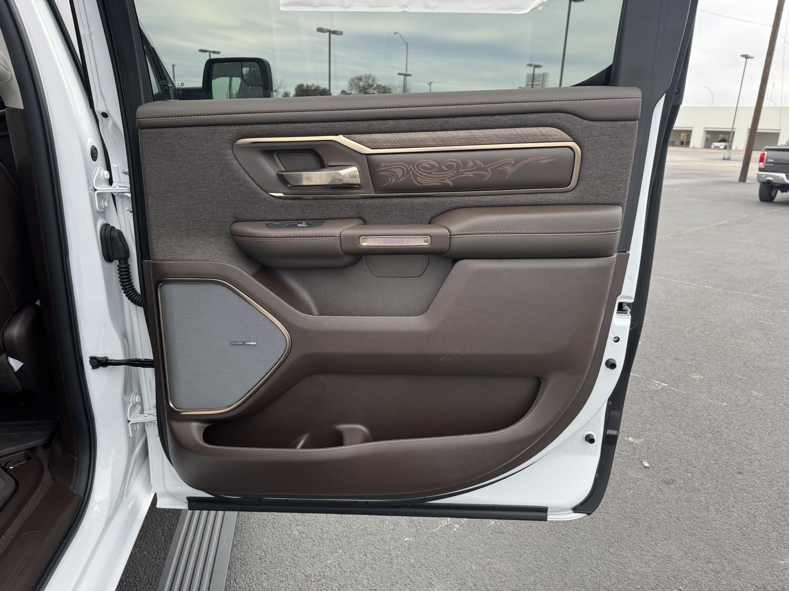 2026 RAM Ram 1500 RAM 1500 LIMITED LONGHORN CREW CAB 4X4 5'7' BOX