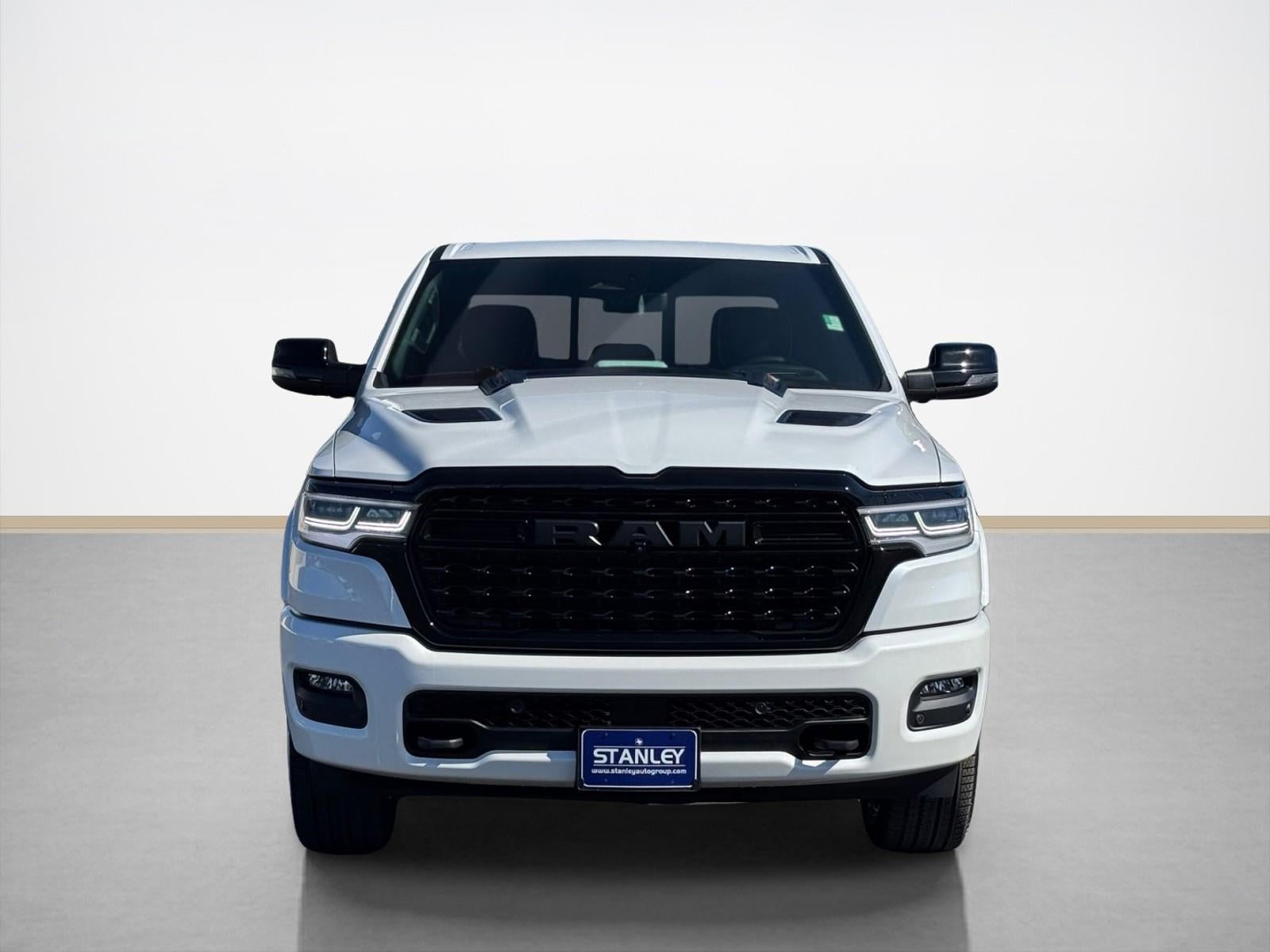 2026 RAM Ram 1500 RAM 1500 LIMITED CREW CAB 4X4 5'7' BOX