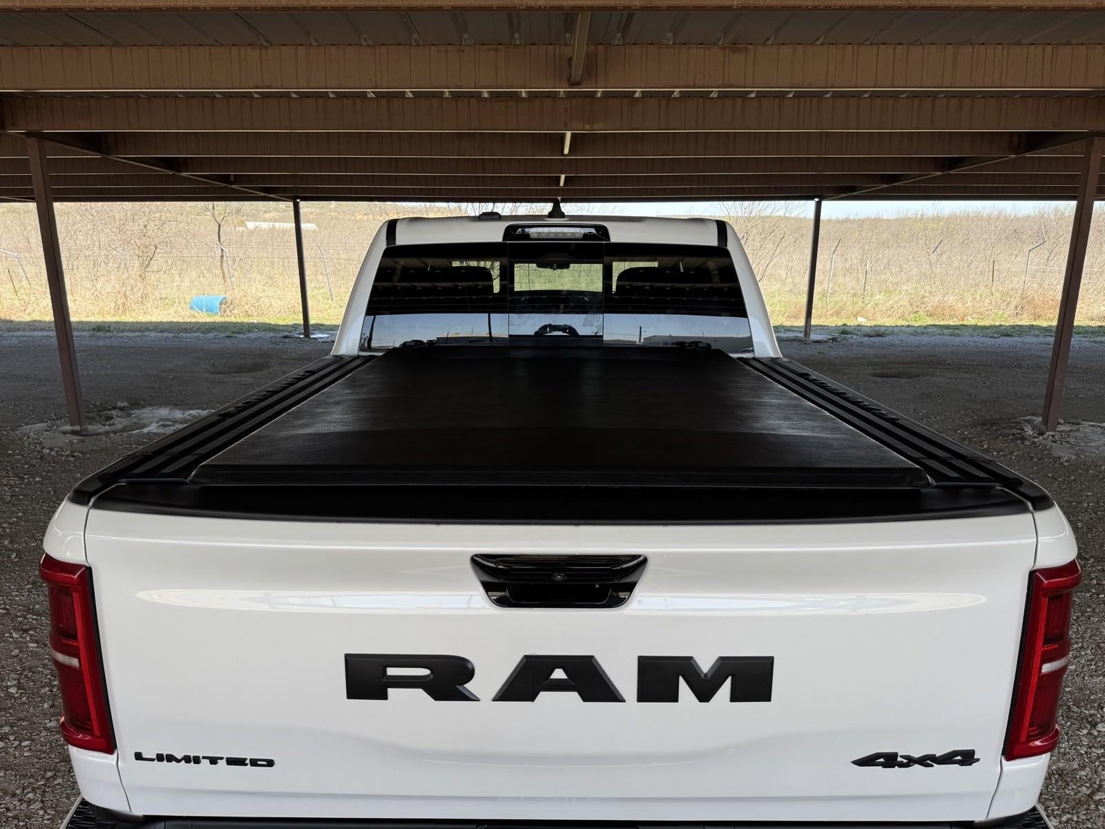 2026 RAM Ram 1500 RAM 1500 LIMITED CREW CAB 4X4 5'7' BOX