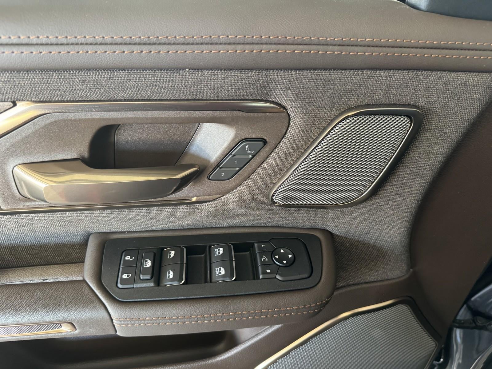 2026 RAM Ram 1500 RAM 1500 LIMITED LONGHORN CREW CAB 4X4 5'7' BOX