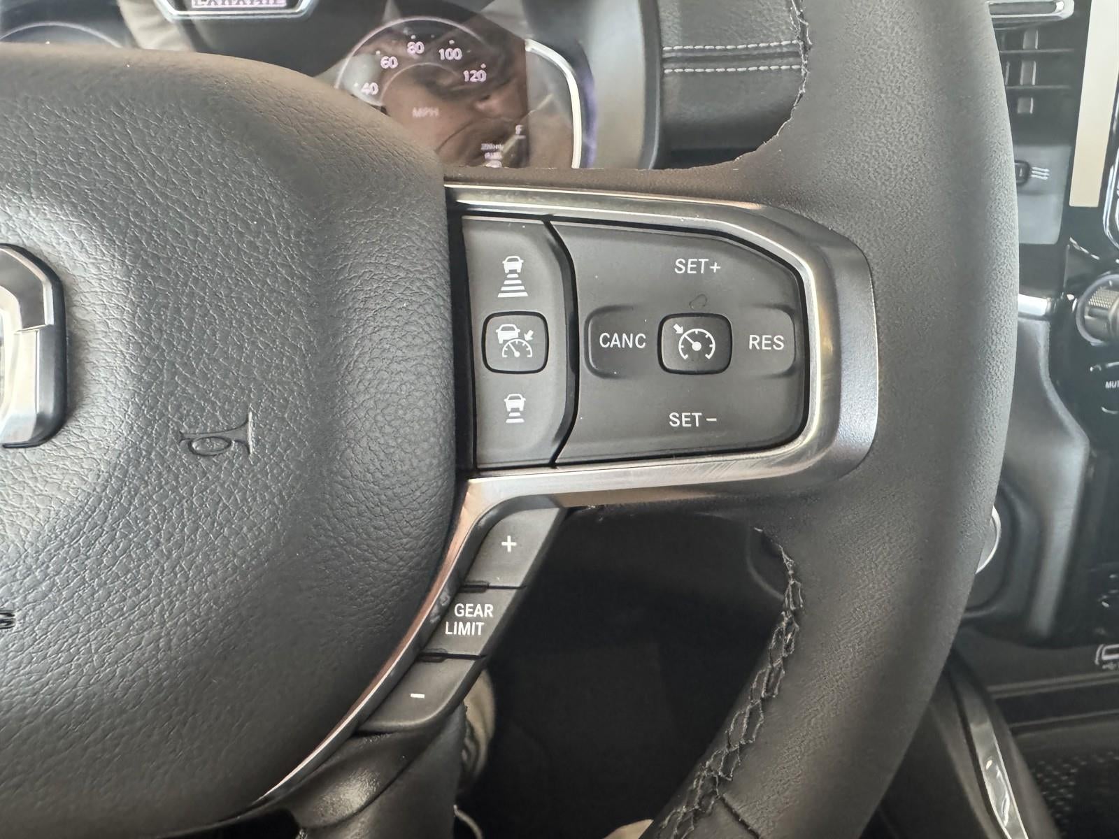 2025 RAM Ram 1500 RAM 1500 LARAMIE CREW CAB 4X4 5'7' BOX